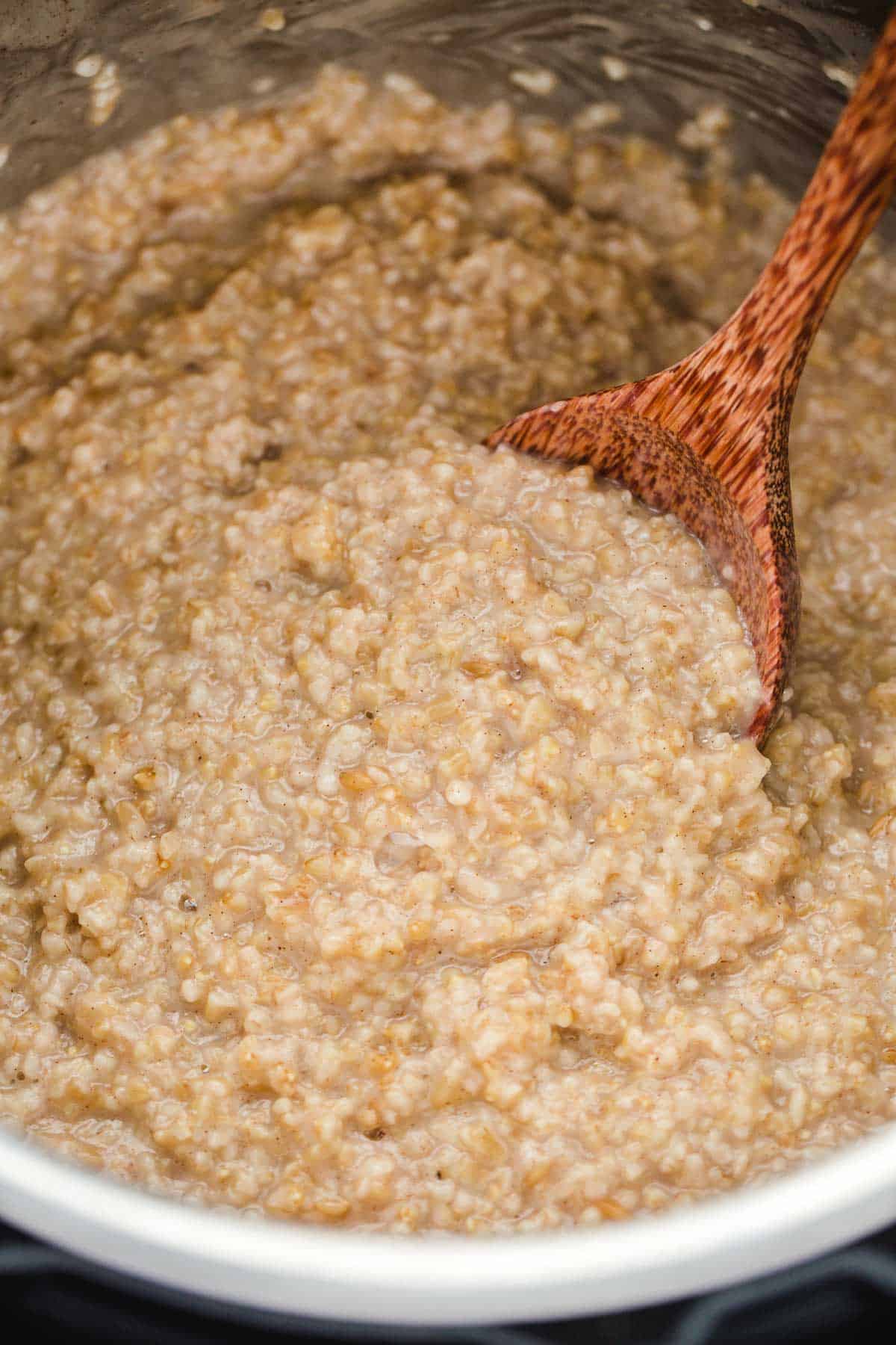 The texture of cooked oats in Instant Pot
