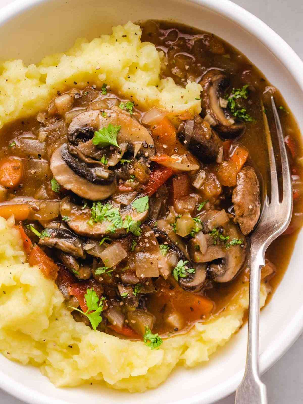 Mushroom Stew - Nourish Plate
