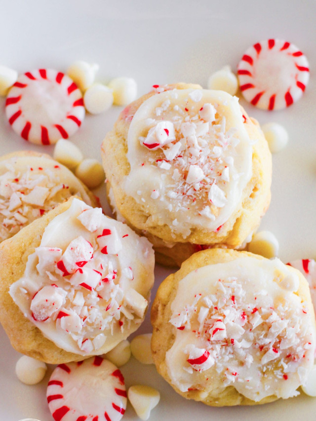 White Chocolate Peppermint Cookies